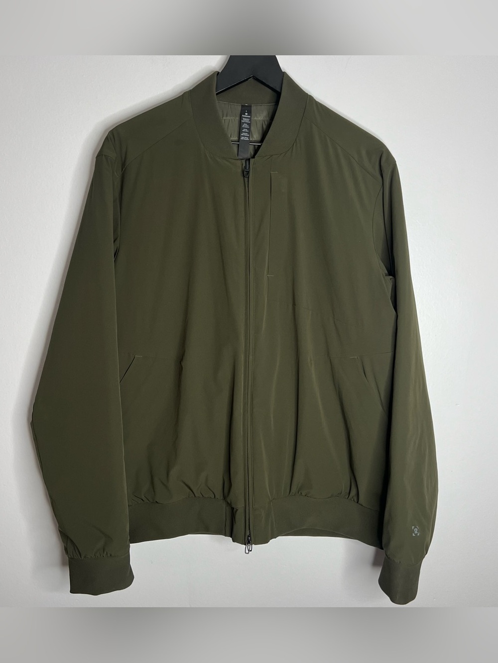 Lululemon Switch Over Bomber Jacket Mens Large Dark Olive Reversible LM4901S